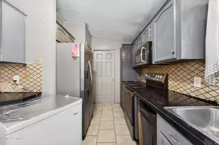 4141 Hickory Rd, Tobyhanna, PA 18466 - Photo 10