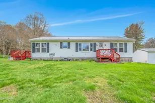 76 Meadowland Dr, Damascus, PA 18415 - Photo 2