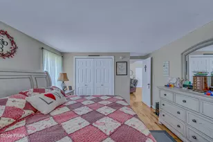 76 Meadowland Dr, Damascus, PA 18415 - Photo 16