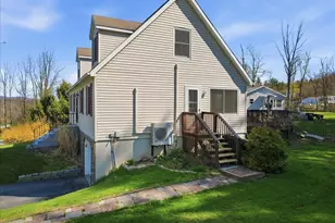 16 Rockwell Ln, Waymart, PA 18472 - Photo 64