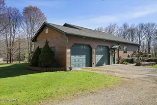 103 Como Rd, Lakewood, PA 18439 - Photo 6