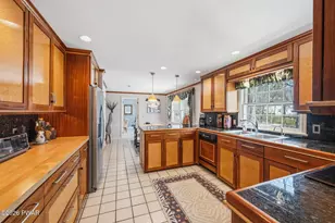 202 Woodlea Rd, Glenburn, PA 18414 - Photo 10
