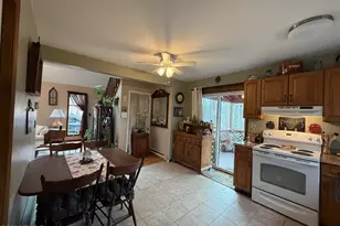 222 Bindale Rd, Tamiment, PA 18324 - Photo 10