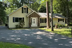 134 Weasel Rd, Dingmans Ferry, PA 18328 - Photo 2