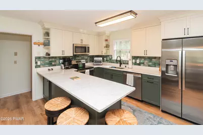 154 N Lake Shore Drive, Dingmans Ferry, PA 18328 - Photo 10