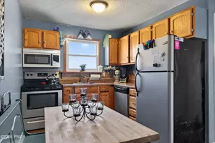 117 Park Ridge Dr, Milford, PA 18337 - Photo 10