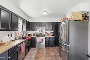 42 3rd St, Beach Lake, PA 18405 - Photo 4
