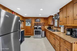 310 PA-390, Tafton, PA 18464 - Photo 22