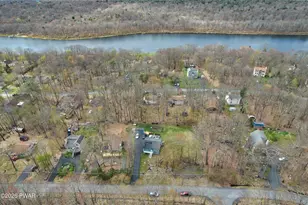 182 Heather Hill Rd, Dingmans Ferry, PA 18328 - Photo 34