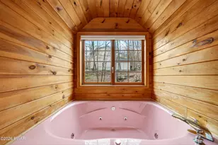 104 Minuteman Ln, Lackawaxen, PA 18435 - Photo 18