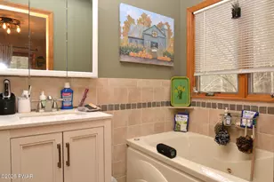 7 Aspen Dr, Newfoundland, PA 18445 - Photo 18