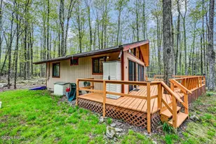 140 Lake Rd, Lake Ariel, PA 18436 - Photo 4