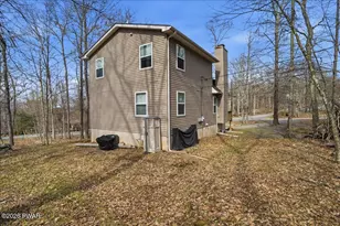 109 Robin Way, Lackawaxen, PA 18435 - Photo 50