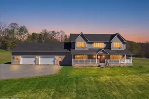 44 Slish Rd, Honesdale, PA 18431 - Photo 1