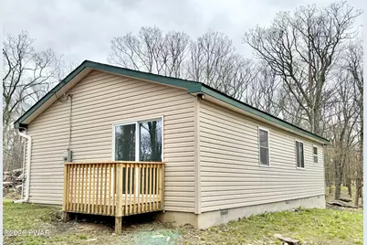 229 Hummingbird Trail, Bushkill, PA 18324 - Photo 24