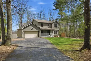 130 Spice Bush Ln, Milford, PA 18337 - Photo 2