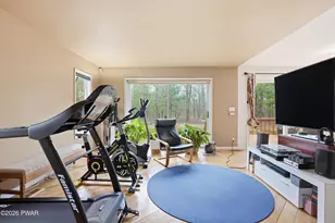 146 Gunstock Ln, Tafton, PA 18464 - Photo 24