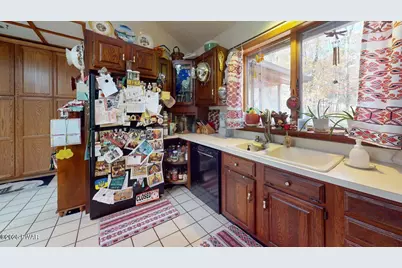 143 Foxcroft Drive, Milford, PA 18337 - Photo 12