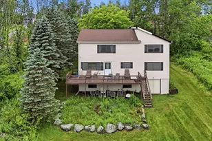 87 Ridgeview Dr, Lake Ariel, PA 18436 - Photo 2