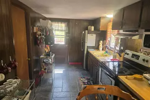 111 Yvonne Ct, Dingmans Ferry, PA 18328 - Photo 8