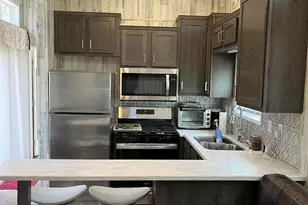 207 Shohola Pkwy N, Shohola, PA 18458 - Photo 12