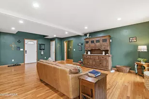 112 Maple Ridge Dr, Lords Valley, PA 18428 - Photo 14