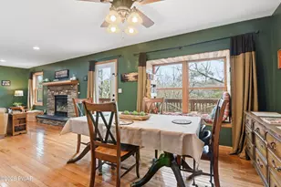 112 Maple Ridge Dr, Lords Valley, PA 18428 - Photo 16