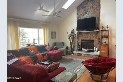 154 Forest Ridge Drive, Hawley, PA 18428 - Photo 4