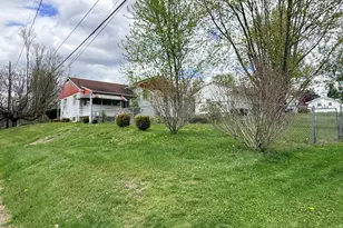 700 Layton Rd, South Abington, PA 18411 - Photo 6