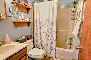131 Lincoln Green Ln, Newfoundland, PA 18445 - Photo 6