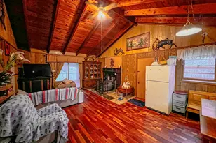 2121 Oaktree Ln, Bushkill, PA 18324 - Photo 2