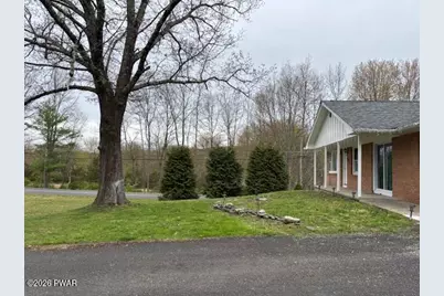505 Stewart Court, Bushkill, PA 18324 - Photo 4