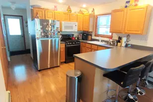 12 Dogwood Pl, Lake Ariel, PA 18436 - Photo 2