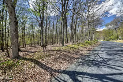 Whippoorwill Drive, Bushkill, PA 18324 - Photo 2