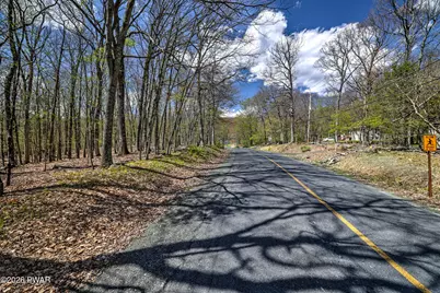 Whippoorwill Drive, Bushkill, PA 18324 - Photo 4