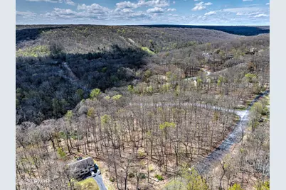 Whippoorwill Drive, Bushkill, PA 18324 - Photo 16