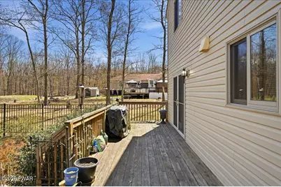 3176 Bluebird Drive, Bushkill, PA 18324 - Photo 32