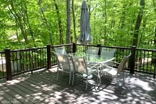 1021 Calypso Dr, Lake Ariel, PA 18436 - Photo 10