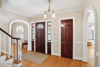 297 E Shore Drive, Lake Ariel, PA 18436 - Photo 12