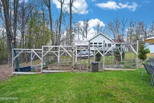 133 Cherry Hill Cir, Hawley, PA 18428 - Photo 30