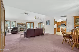 137 Mulberry Dr, Milford, PA 18337 - Photo 6