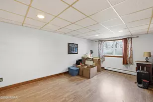 165 Paper Birch S, Tafton, PA 18464 - Photo 24