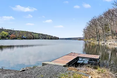 78 E Shore, Hawley, PA 18428 - Photo 70