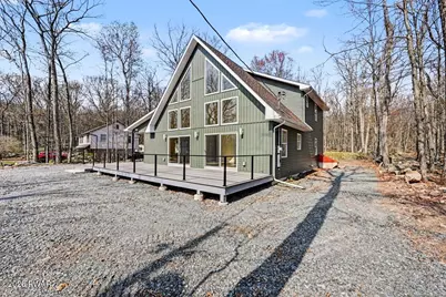 78 E Shore, Hawley, PA 18428 - Photo 8