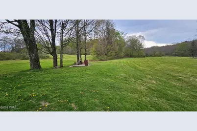 3067 Hancock Highway, Equinunk, PA 18417 - Photo 4