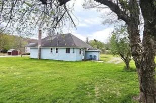 3067 Hancock Hwy, Equinunk, PA 18417 - Photo 14
