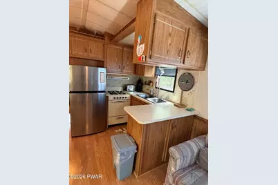 121 Navajo Lane, Shohola, PA 18458 - Photo 8