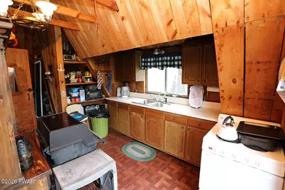 472 Braman Road, Equinunk, PA 18417 - Photo 8