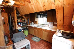 472 Braman Rd, Equinunk, PA 18417 - Photo 8