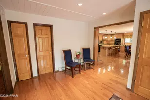 120 S Fairway Dr, Lake Ariel, PA 18436 - Photo 14